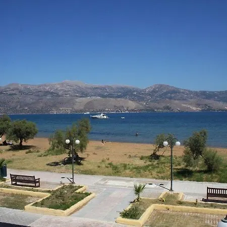 فندق Aura Boutique 3*